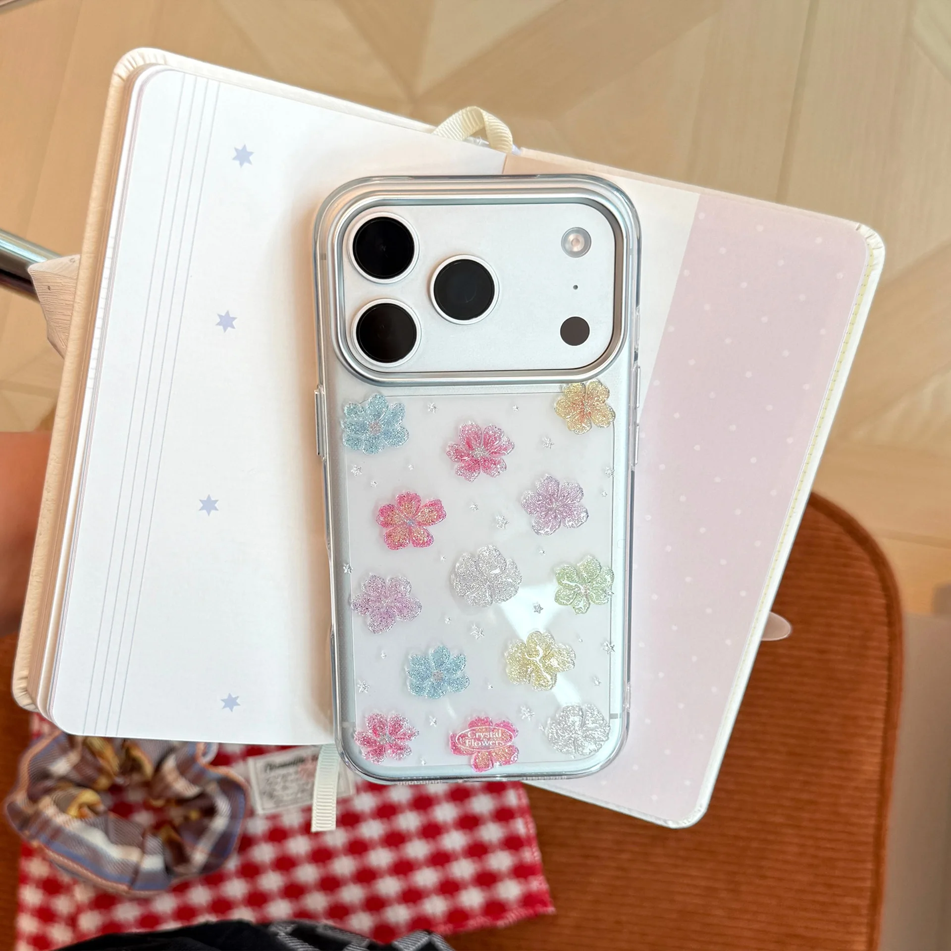 Apple Iphone 15 - Luxury Full Screen Glitter Colorful Flowers