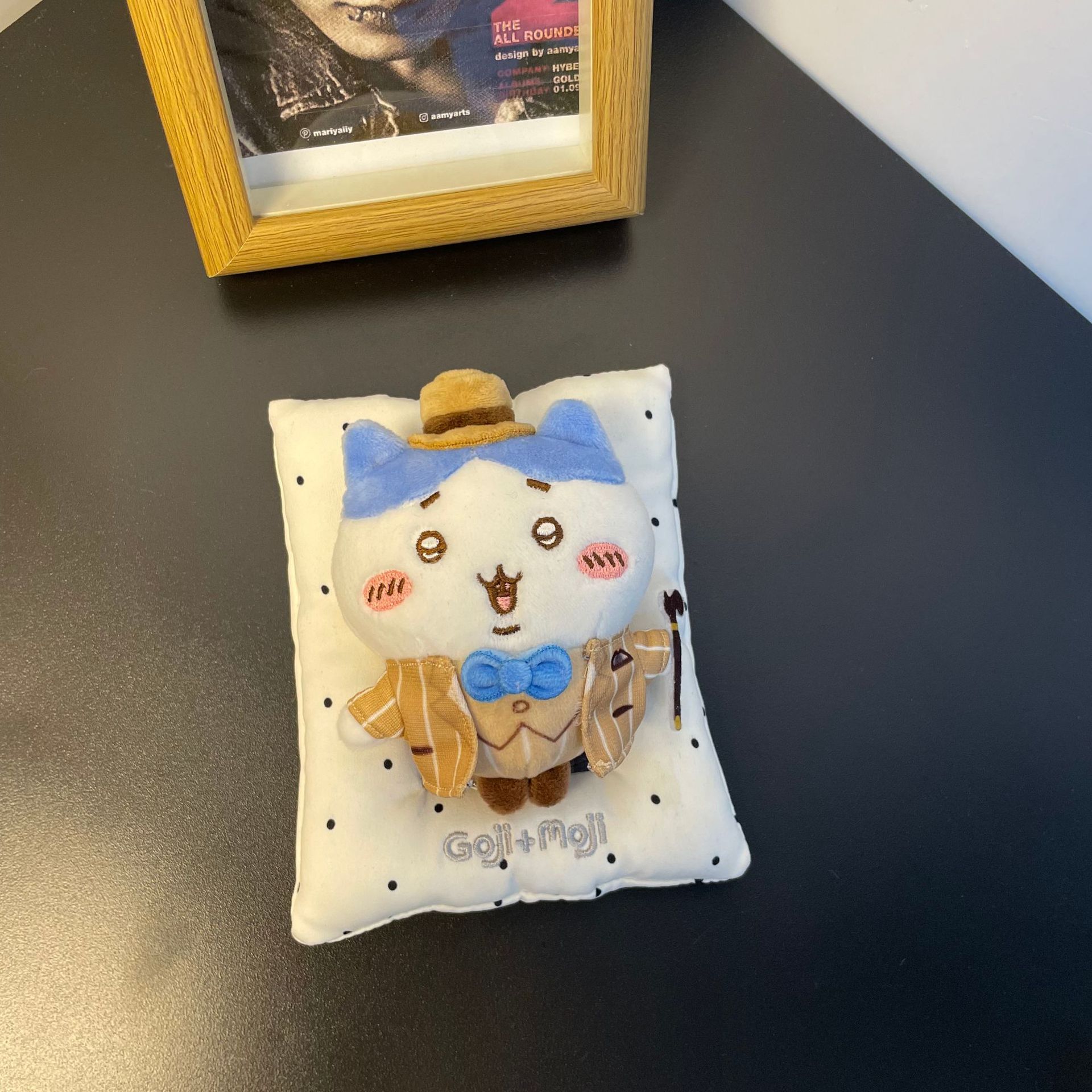 Hachiware Usagi Detective Plus - Phone Accessories Charms recension och pris